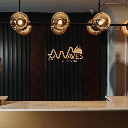 City Hotel By Waves Κενίτρα Εξωτερικό φωτογραφία
