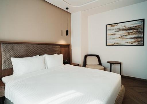 City Hotel By Waves Κενίτρα Εξωτερικό φωτογραφία
