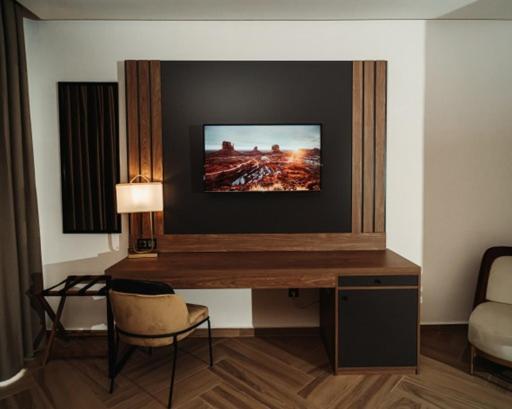 City Hotel By Waves Κενίτρα Εξωτερικό φωτογραφία